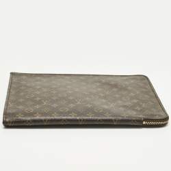 مملوكة مسبقًا Louis Vuitton Poche Document Portfolio Monogram Canvas Case
