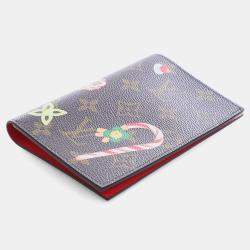 مملوكة مسبقًا Louis Vuitton Brown Monogram Christmas Passport Cover