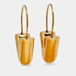 Pre Owned Louis Vuitton Essential V Gold Tone Earrings