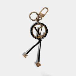 مملوكة مسبقًا Berry Keychain and Bag Charm Size 18 