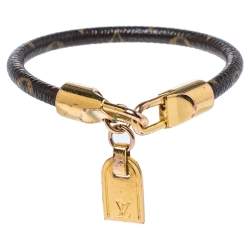 مملوكة مسبقًا Louis Vuitton Monogram Luck It Gold Tone Bracelet