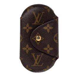 مملوكة مسبقًا حافظة مفاتيح لوي فيتون مستديرة كانفاس مونوغرامي
