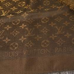 مملوكة مسبقًا وشاح لوي فيتون لامع صوف وحرير مونوغرامي بني