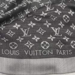 مملوكة مسبقًا Louis Vuitton Black Monogram Silk & Wool Denim Shawl