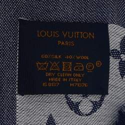 مملوكة مسبقًا Louis Vuitton Blue Monogram Silk Wool Denim Shawl