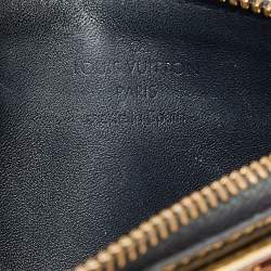 مملوكة مسبقًا حقيبة صغيرة لوي فيتون بوشيت كليفس كي جلد لامع مونوغرام ي أزرق داكن