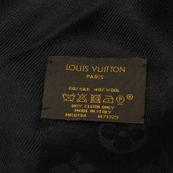 مملوكة مسبقًا Louis Vuitton Black Monogram Silk Wool Shawl