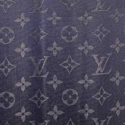 مملوكة مسبقًا وشاح لوي فيتون مونوغرام لامع أزرق ميدنايت