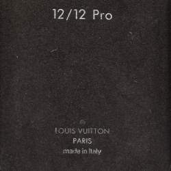 Pre Owned غطاء هاتف آيفون 12/12 برو لوي فيتون كوشين جلد منتفخ منقوش مونوغرامي أسود