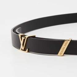 مملوكة مسبقًا Louis Vuitton Black Epi Leather LV Initiales Belt 80CM