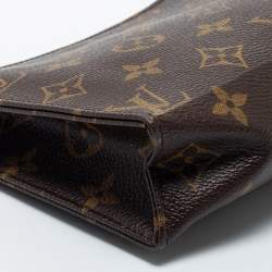 مملوكة مسبقًا Louis Vuitton Monogram Canvas Toiletry Pouch 19