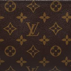 مملوكة مسبقًا Louis Vuitton Monogram Canvas Toiletry Pouch 19
