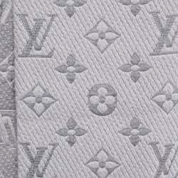 Pre Owned Louis Vuitton Pearl Grey Wool Silk Logomania Scarf