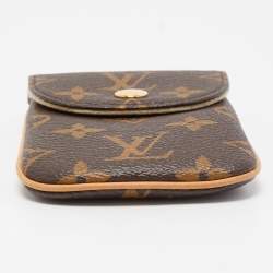 Louis Vuitton Monogram Canvas Phone Case MM