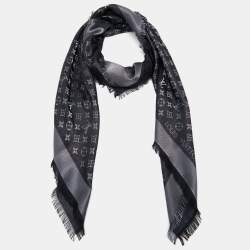 Pre Owned Louis Vuitton Black Monogram Shine Shawl