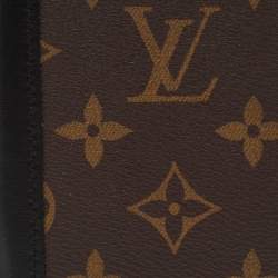 Louis Vuitton Monogram Canvas iPhone 14 Pro Folio Case