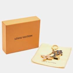 Pre Owned Louis Vuitton Fleur de Monogram Enamel Gold Tone Key Chain Bag Charm