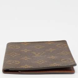 Louis Vuitton Monogram Canvas Passport Cover