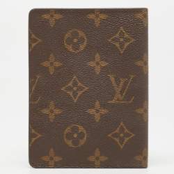 Louis Vuitton Monogram Canvas Passport Cover