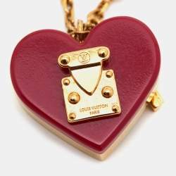 Pre Owned Louis Vuitton Lock Me Heart Resin Gold Tone Necklace