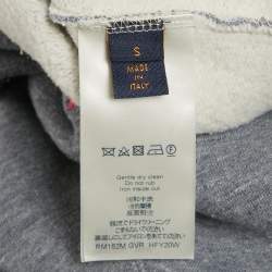 مملوكة مسبقًا سويتشرت لوي فيتون رقبة مستديرة تريكو رمادي مطرز مقاس صغير (سمول)