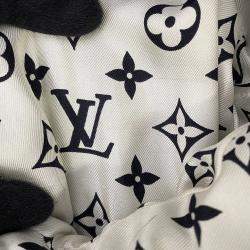 Pre Owned \جاكيت فرو فو كس إنتارسيه من لوي فيتون بتصميم دامير فرو الثعلب والراكون أبيض/أسود مقاس ٣٨\