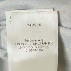 مملوكة مسبقًا طقم قميص جيرسي وحرير بنمط لويس فيتون بلون أزرق بمقاس صغير