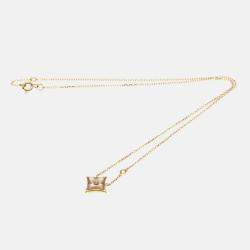 Pre Owned Louis Vuitton Pandantif Star Blossom Bb Pink Gold 18K Diamond Mother Of Pearl Pendant Necklace Pink Gold