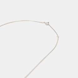 مملوكة مسبقًا قلادة لويس فويتون "فولت ون" ذهب أبيض عيار 18 وألماس