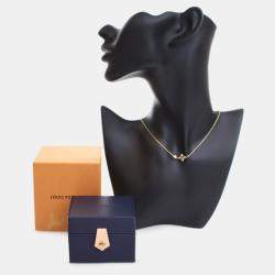 Pre Owned Louis Vuitton Idylle Blossom Gold Pendant
