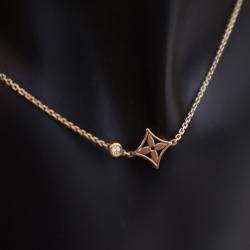 Pre Owned Louis Vuitton Idylle Blossom Gold Pendant