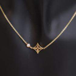 Pre Owned Louis Vuitton Idylle Blossom Gold Pendant