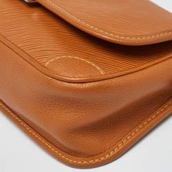 Pre Owned Louis Vuitton Honey Gold Epi Leather Buci Bag