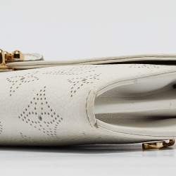 Louis Vuitton White Monogram Mahina Leather Amelia Wallet