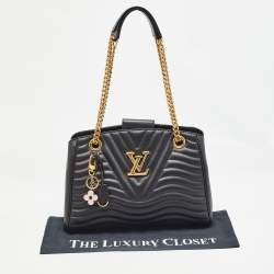 Pre Owned Louis Vuitton Black Quilted Leather New Wave Bag