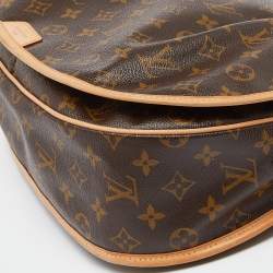 Pre Owned Louis Vuitton Monogram Canvas Menilmontant MM Bag