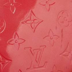 مملوكة مسبقًا Louis Vuitton Framboise Monogram Vernis Papillon 30 Bag 