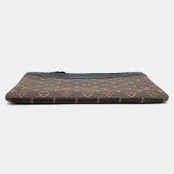 Louis Vuitton Daily Clutch