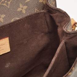Pre Owned Louis Vuitton Monogram Canvas Pochette Metis Bag
