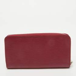 Louis Vuitton Fuchsia Epi Leather Zippy Wallet