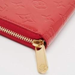 Louis Vuitton Pomme D’amour Monogram Vernis Zippy Wallet