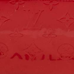 Louis Vuitton Pomme D’amour Monogram Vernis Zippy Wallet