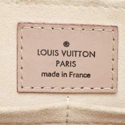 Pre Owned Louis Vuitton Red/Plume Monogram Leather Very MM Bag