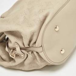 Pre Owned Louis Vuitton Beige Monogram Mahina Leather Surya L Bag