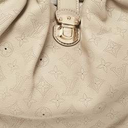 Pre Owned Louis Vuitton Beige Monogram Mahina Leather Surya L Bag