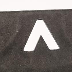 مملوكة مسبقًا Louis Vuitton Black Epi Leather Twist MM Bag