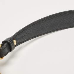 مملوكة مسبقًا Louis Vuitton Black Epi Leather Twist MM Bag