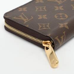 Louis Vuitton Monogram Canvas Zippy Wallet