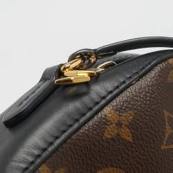 مملوكة مسبقًا Louis Vuitton Black Monogram Canvas Saintonge Crossbody Bag