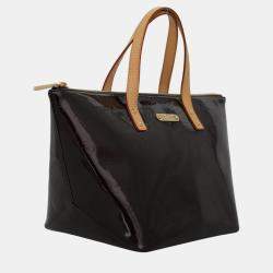 مملوكة مسبقًا Louis Vuitton Wine Monogram Vernis Leather Bellevue Bag 